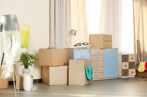 Removal truck hire for a flat move in Hammersmith