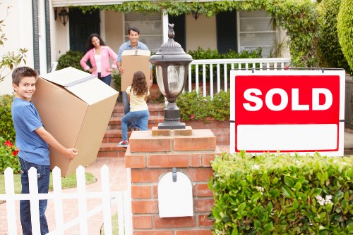 Local moving truck service planning a West London relocation